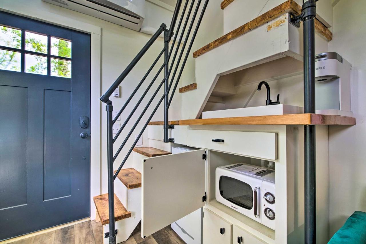 Modern Starkville Tiny Home Near Dining And Msu Exteriér fotografie